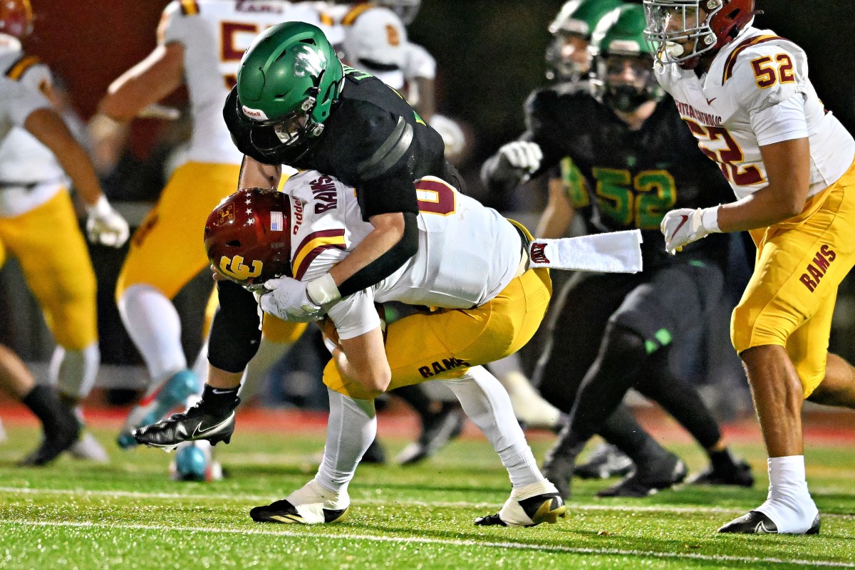 a Central Catholic West Linn 6A Oregon football semifinal November 17 2023 Leon Neuschwander 19